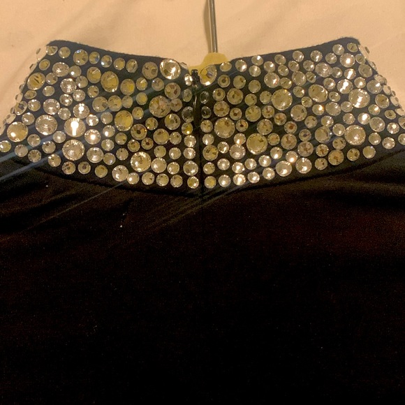 ✨L’AGENCE NWT Mya Embellished Mock Neck Top in Vintage White Size XS - Picture 3 of 4